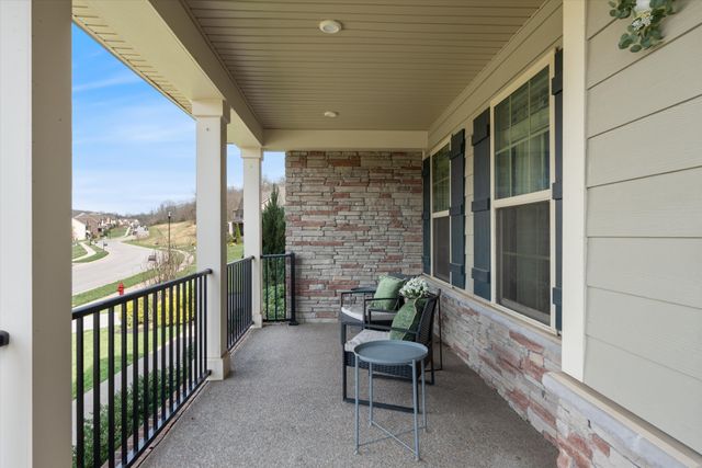 9263 Stepping Stone Dr, Franklin, TN 37067