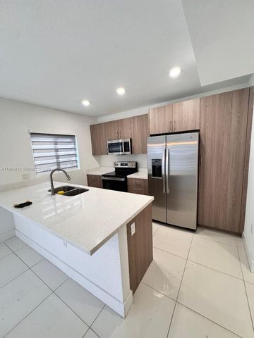 1167 NW 2nd Ter, Florida City, FL 33034