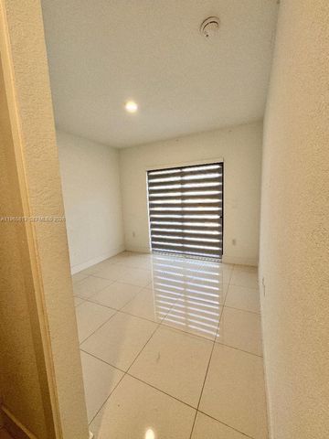 1167 NW 2nd Ter, Florida City, FL 33034