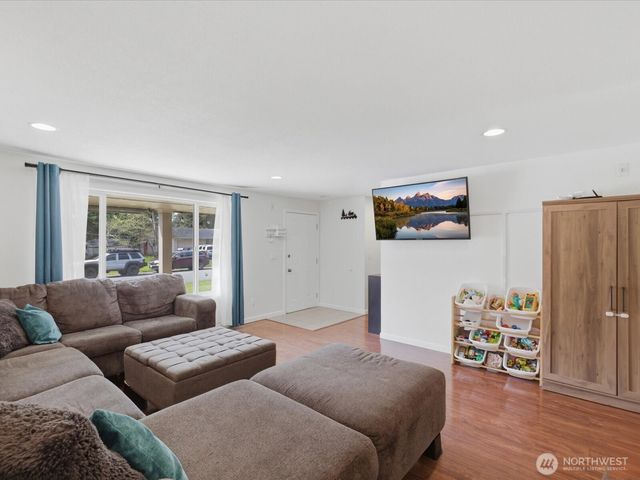 14521 54th Drive NE, Marysville, WA 98271
