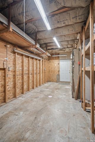 997 N 100 E Road, Wabash, IN 46992