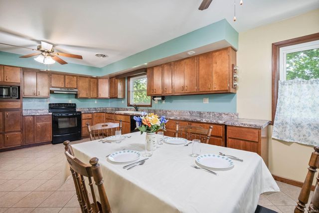 997 N 100 E Road, Wabash, IN 46992