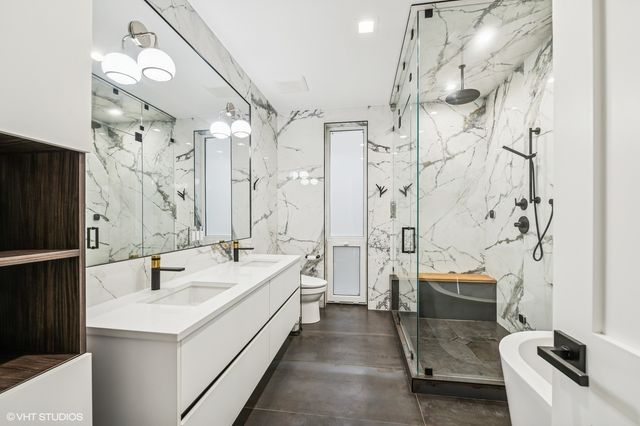 2149 W Belmont Avenue 2E, Chicago, IL 60618