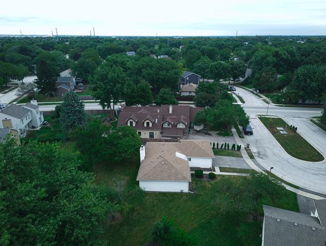 3010 Long Grove Court, Aurora, IL 60504