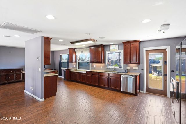4639 W CAVALIER Drive, Glendale, AZ 85301