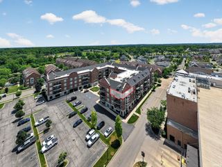 1219 Napoleon St Unit 302, South Bend, IN 46617