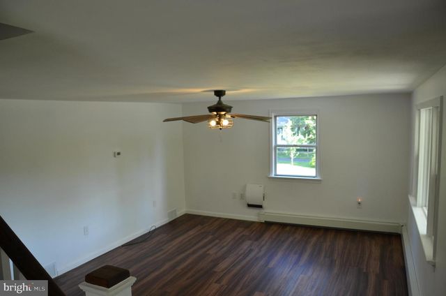 28 SEIDEL RD, Reading, PA 19606