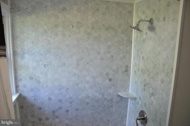 28 SEIDEL RD, Reading, PA 19606