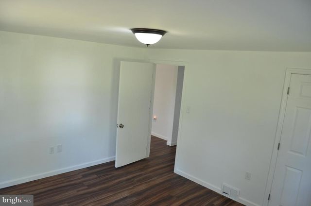 28 SEIDEL RD, Reading, PA 19606