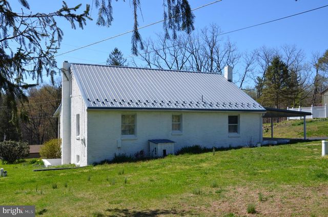 28 SEIDEL RD, Reading, PA 19606
