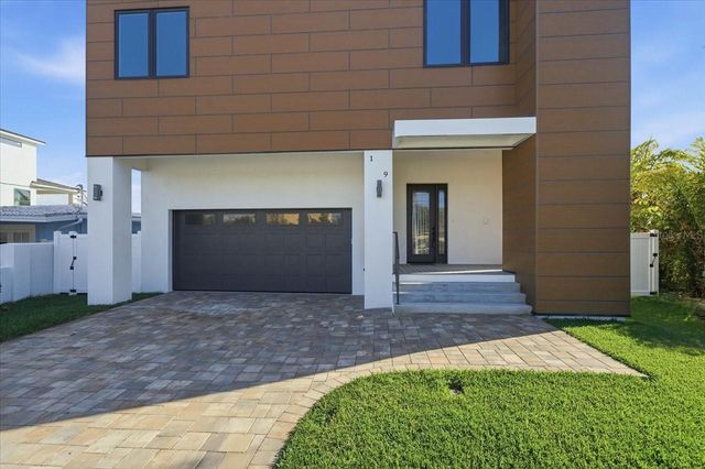 109 PUNTA VISTA DRIVE, St Pete Beach, FL 33706