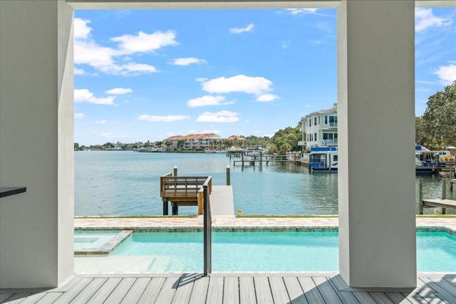 109 PUNTA VISTA DRIVE, St Pete Beach, FL 33706