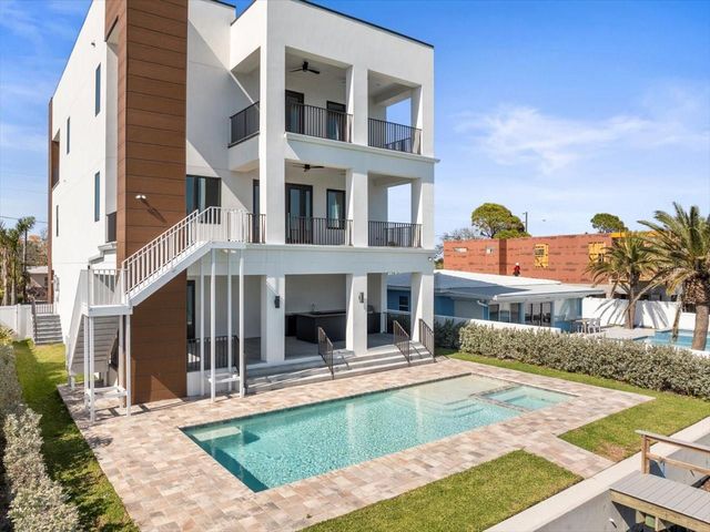 109 PUNTA VISTA DRIVE, St Pete Beach, FL 33706