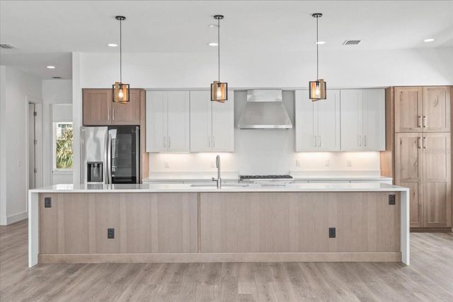 109 PUNTA VISTA DRIVE, St Pete Beach, FL 33706