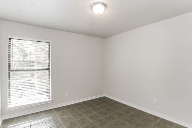 1421 Pine Hill Drive, Garland, TX 75043