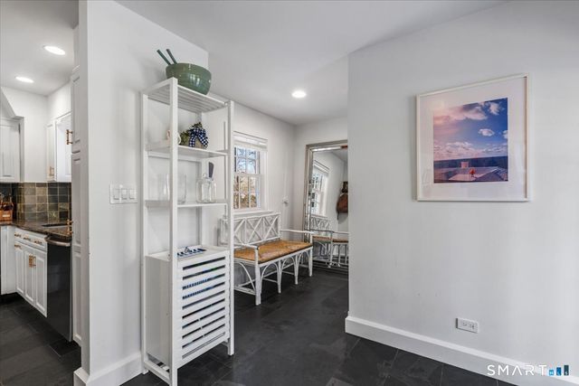 45 Hillcrest Park Road, Greenwich, CT 06870