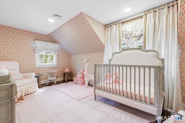 45 Hillcrest Park Road, Greenwich, CT 06870