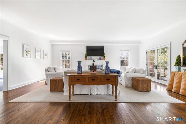 45 Hillcrest Park Road, Greenwich, CT 06870