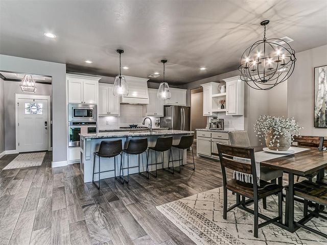 8209 NW 151st Terrace, Edmond, OK 73013