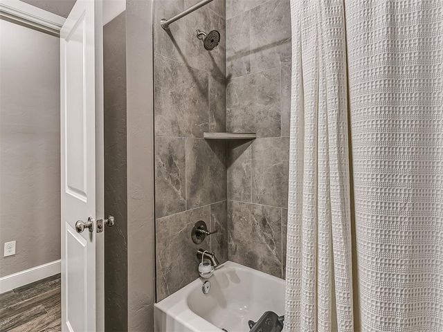 8209 NW 151st Terrace, Edmond, OK 73013