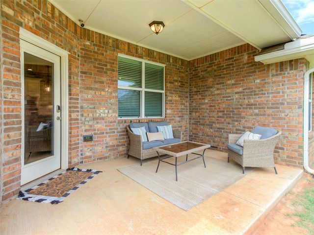 8209 NW 151st Terrace, Edmond, OK 73013