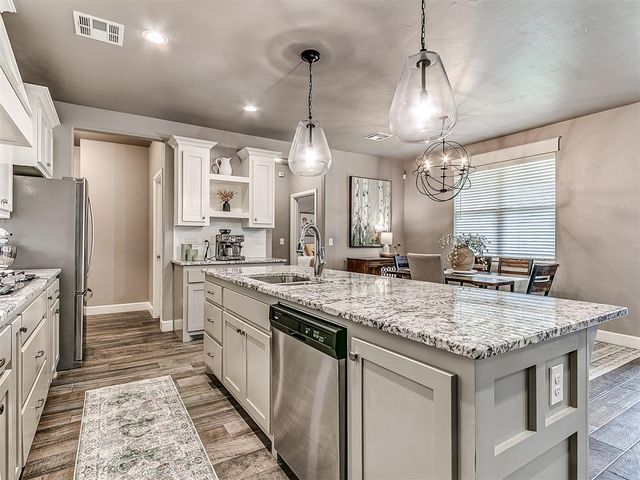 8209 NW 151st Terrace, Edmond, OK 73013