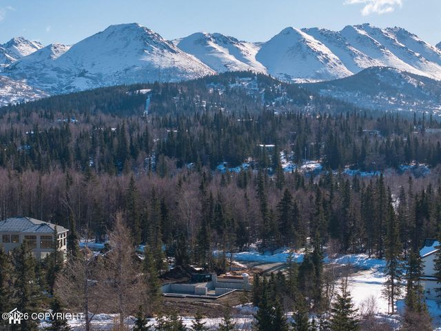 14520 Rockingham Circle, Anchorage, AK 99516