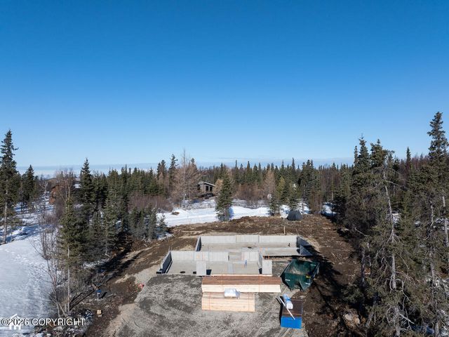 14520 Rockingham Circle, Anchorage, AK 99516