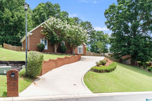 7012 CHULA VISTA WAY, Trussville, AL 35173
