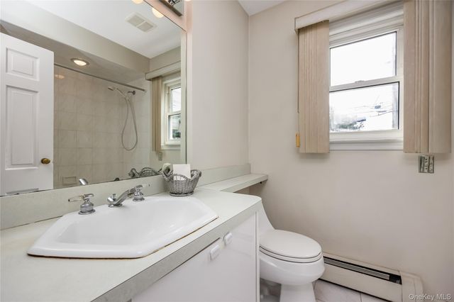 124 Greystone Road, Rockville Centre, NY 11570