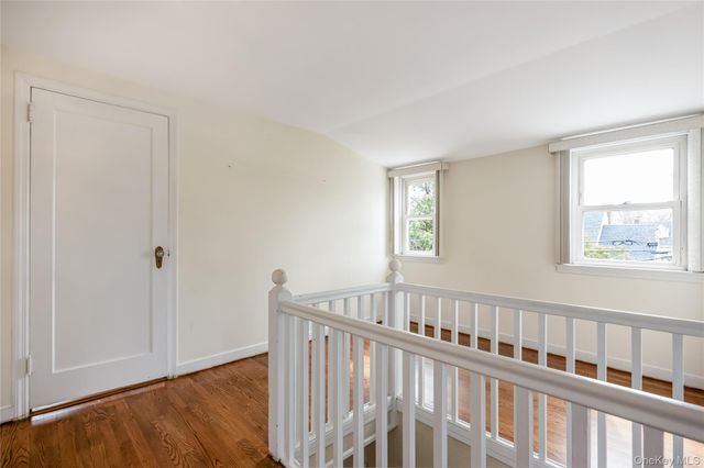 124 Greystone Road, Rockville Centre, NY 11570