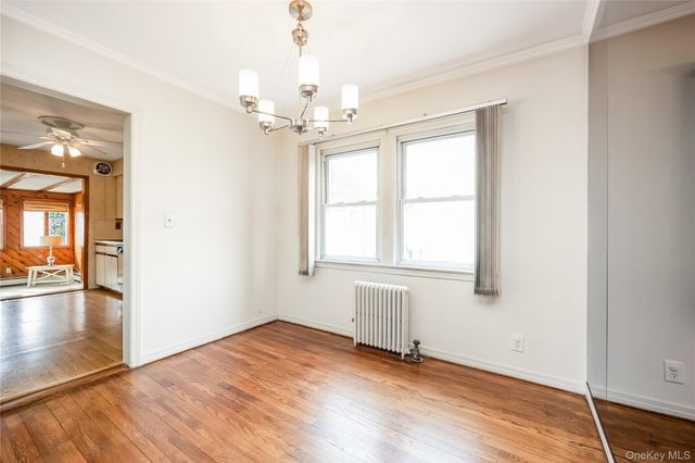 124 Greystone Road, Rockville Centre, NY 11570