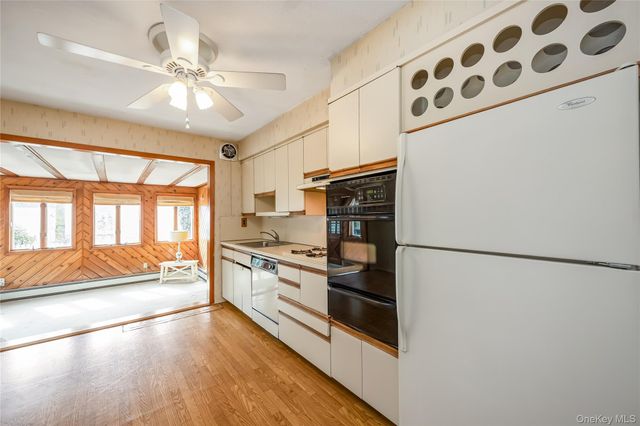 124 Greystone Road, Rockville Centre, NY 11570