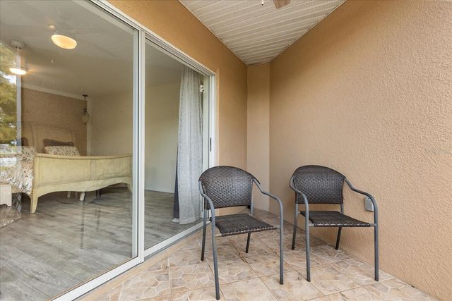 2713 EMERALD LAKE COURT, Kissimmee, FL 34744