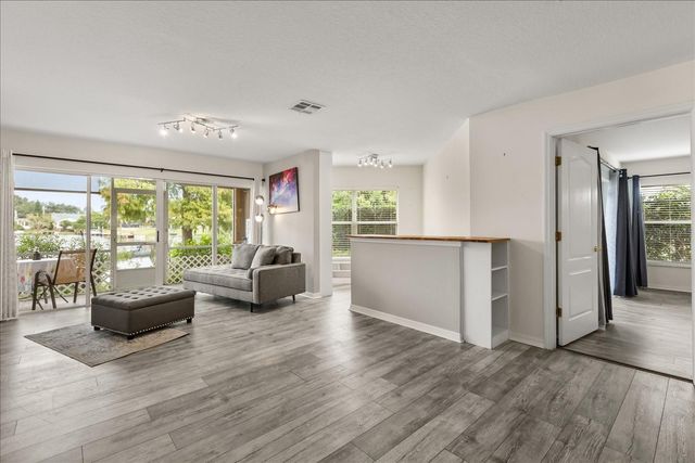 2713 EMERALD LAKE COURT, Kissimmee, FL 34744