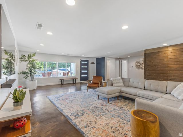1925 E OSAGE ORANGE AVE, Salt Lake City, UT 84124