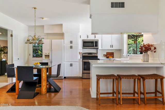 5811 Ocean View Boulevard, La Canada Flintridge, CA 91011
