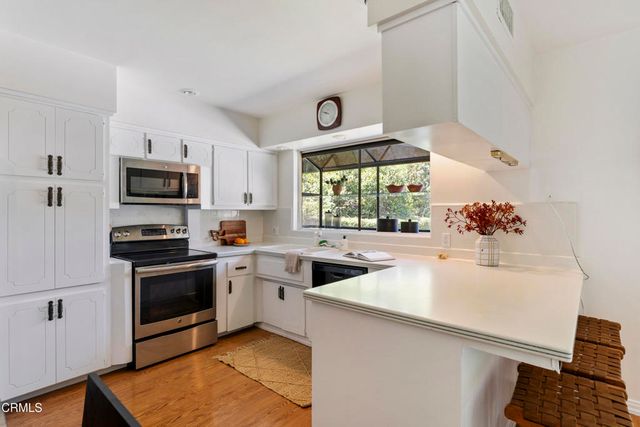 5811 Ocean View Boulevard, La Canada Flintridge, CA 91011