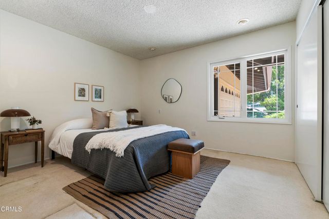 5811 Ocean View Boulevard, La Canada Flintridge, CA 91011