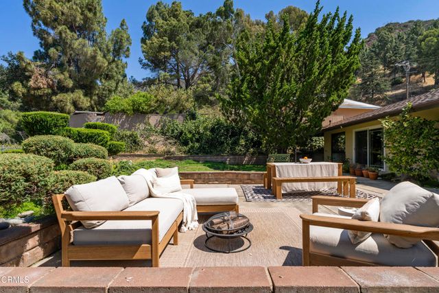 5811 Ocean View Boulevard, La Canada Flintridge, CA 91011