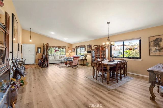 1061 Ridge Heights, Fallbrook, CA 92028