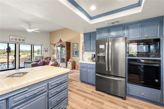 1061 Ridge Heights, Fallbrook, CA 92028