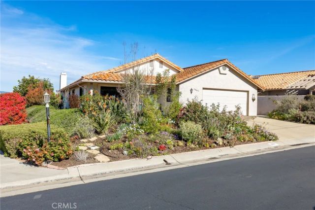 1061 Ridge Heights, Fallbrook, CA 92028