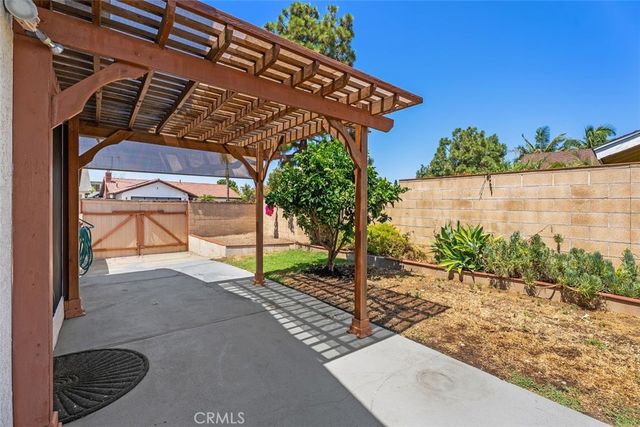 309 W Columbine, Santa Ana, CA 92707