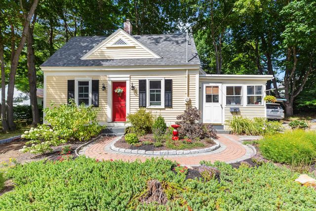 59 Maple Street, Somersworth, NH 03878