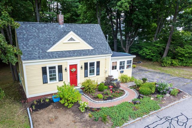 59 Maple Street, Somersworth, NH 03878