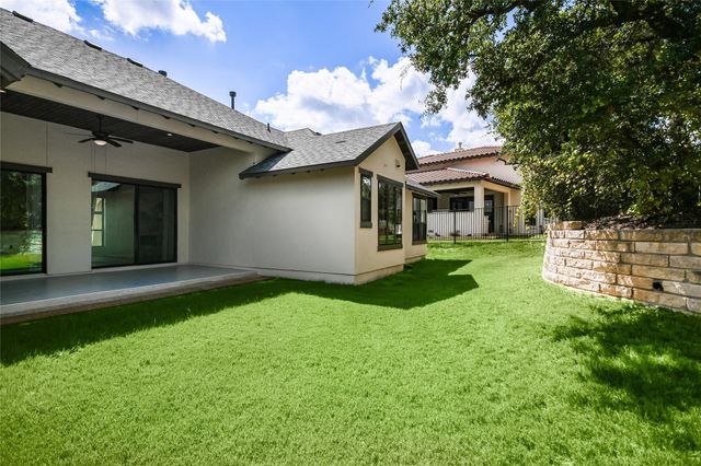 307 Ringtail Stream DR, Austin, TX 78738