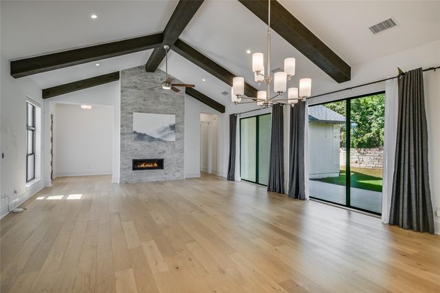 307 Ringtail Stream DR, Austin, TX 78738