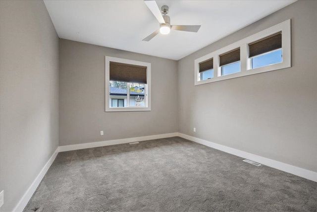 701 W Willapa Ave, Spokane, WA 99224