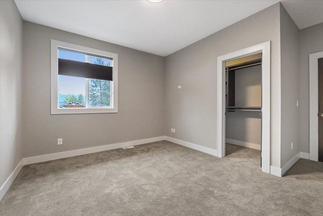 701 W Willapa Ave, Spokane, WA 99224